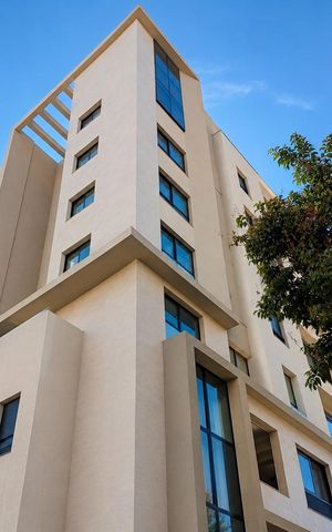 Apartamento à venda com 70m², 1 quarto e 1 vaga Apartamento à venda com 70m², 1 quarto e 1 vagaFachada