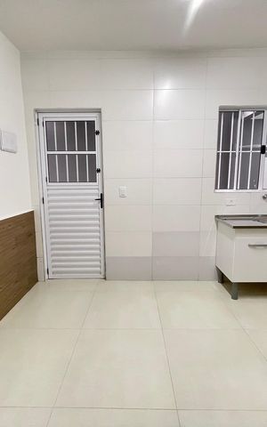 Casa para alugar com 40m², 1 quarto e sem vaga Casa para alugar com 40m², 1 quarto e sem vagaSala/Cozinha