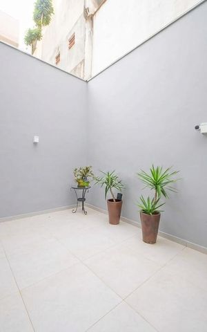 Casa à venda com 146m², 3 quartos e 2 vagasÁrea externa
