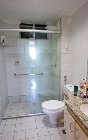 Apartamento à venda com 97m², 3 quartos e 1 vagaBanheiro social