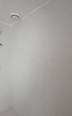 Apartamento à venda com 205m², 3 quartos e 3 vagas Apartamento à venda com 205m², 3 quartos e 3 vagasSuíte 2 - Banheiro
