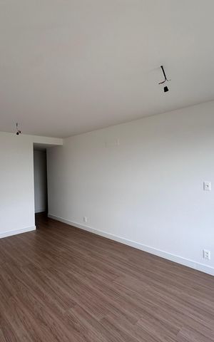Apartamento à venda com 205m², 3 quartos e 3 vagas Apartamento à venda com 205m², 3 quartos e 3 vagasSuíte 1