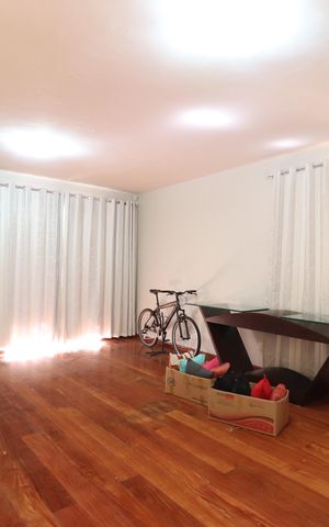 Casa para alugar com 269m², 3 quartos e 3 vagasSala