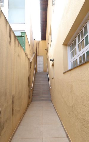 Casa para alugar com 269m², 3 quartos e 3 vagasCorredor