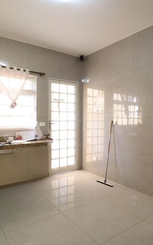 Casa para alugar com 269m², 3 quartos e 3 vagasCozinha