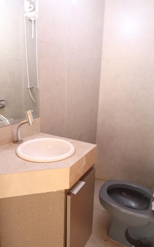 Casa para alugar com 269m², 3 quartos e 3 vagasBanheiro da varanda