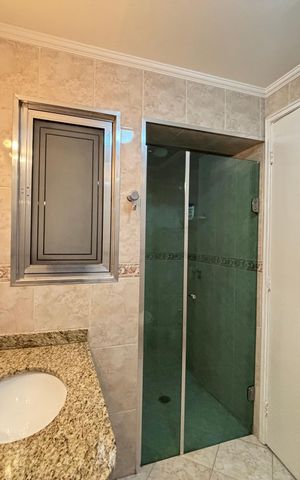 Apartamento para alugar com 103m², 3 quartos e 1 vaga