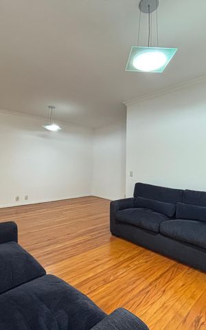 Apartamento para alugar com 103m², 3 quartos e 1 vaga
