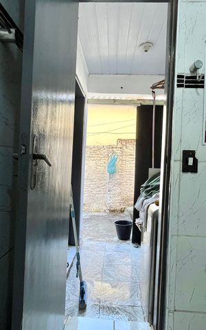 Casa para alugar com 150m², 2 quartos e 2 vagas Casa para alugar com 150m², 2 quartos e 2 vagasBanheiro