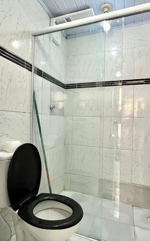 Casa para alugar com 150m², 2 quartos e 2 vagas Casa para alugar com 150m², 2 quartos e 2 vagasBanheiro
