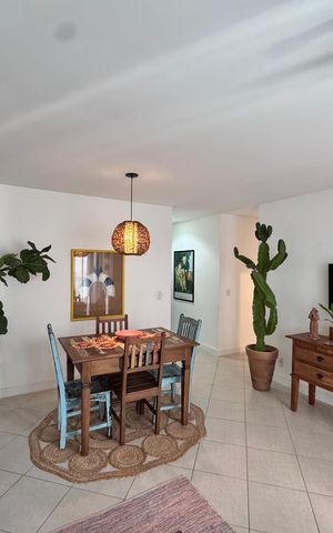 Apartamento à venda com 95m², 2 quartos e 2 vagas Apartamento à venda com 95m², 2 quartos e 2 vagasSala