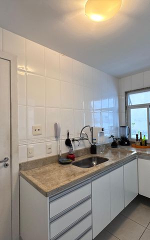 Apartamento à venda com 95m², 2 quartos e 2 vagas Apartamento à venda com 95m², 2 quartos e 2 vagasCozinha e Área de Serviço