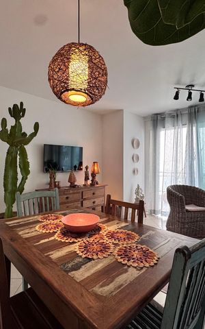 Apartamento à venda com 95m², 2 quartos e 2 vagas Apartamento à venda com 95m², 2 quartos e 2 vagasSala