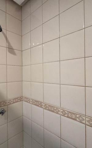 Apartamento à venda com 95m², 2 quartos e 2 vagas Apartamento à venda com 95m², 2 quartos e 2 vagasSuíte - Banheiro