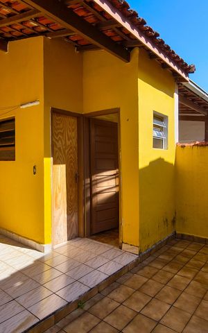 Casa para alugar com 175m², 2 quartos e 2 vagas Casa para alugar com 175m², 2 quartos e 2 vagasQuintal