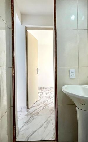 Apartamento para alugar com 56m², 2 quartos e 1 vaga Apartamento para alugar com 56m², 2 quartos e 1 vagaBanheiro