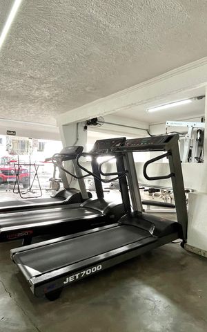 Apartamento para alugar com 56m², 2 quartos e 1 vaga Apartamento para alugar com 56m², 2 quartos e 1 vagaÁrea comum - Academia