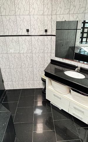 Casa para alugar com 356m², 3 quartos e 4 vagasBanheiro da Suíte