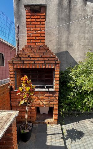 Casa para alugar com 356m², 3 quartos e 4 vagasQuintal - Churrasqueira