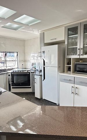 Casa para alugar com 356m², 3 quartos e 4 vagasCozinha