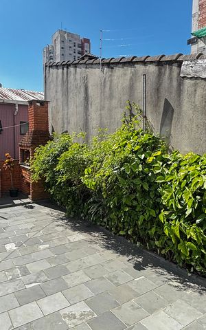 Casa para alugar com 356m², 3 quartos e 4 vagasQuintal - Churrasqueira