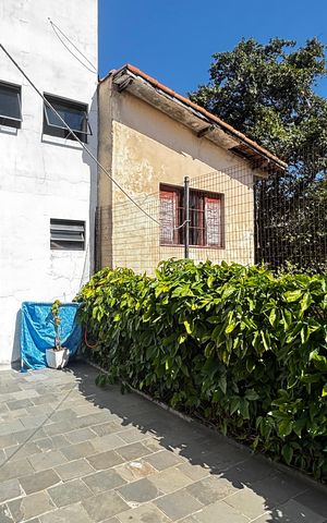 Casa para alugar com 356m², 3 quartos e 4 vagasQuintal - Churrasqueira