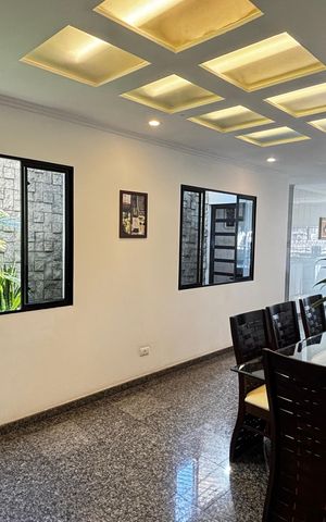 Casa para alugar com 356m², 3 quartos e 4 vagasSala de Jantar 