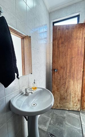 Casa para alugar com 356m², 3 quartos e 4 vagasQuintal - Banheiro
