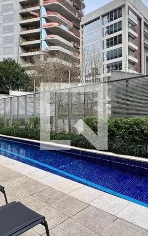 Apartamento para alugar com 44m², 1 quarto e 1 vaga