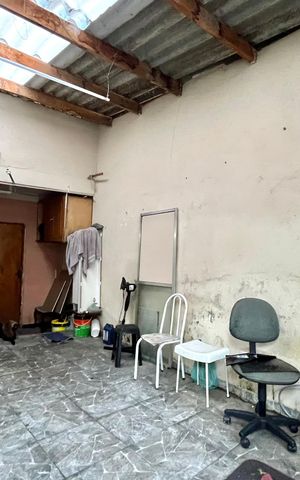 Casa à venda com 100m², 3 quartos e 1 vaga Casa à venda com 100m², 3 quartos e 1 vagaGaragem