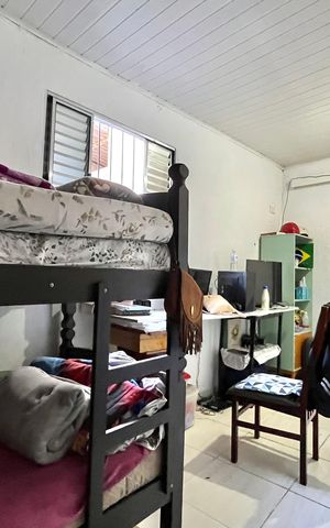 Casa à venda com 100m², 3 quartos e 1 vaga Casa à venda com 100m², 3 quartos e 1 vagaSuite