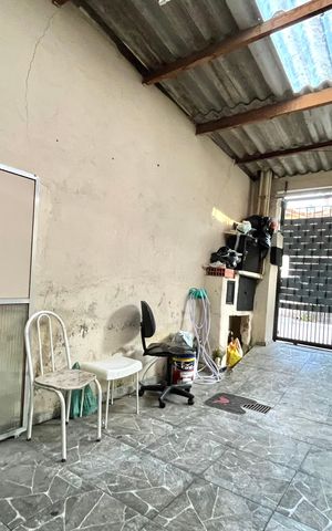 Casa à venda com 100m², 3 quartos e 1 vaga Casa à venda com 100m², 3 quartos e 1 vagaGaragem