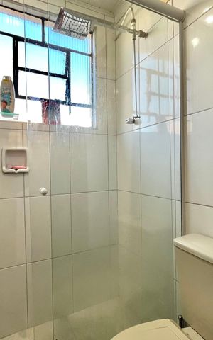 Casa à venda com 100m², 3 quartos e 1 vaga Casa à venda com 100m², 3 quartos e 1 vagaBanheiro
