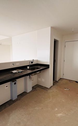 Apartamento à venda com 175m², 3 quartos e 3 vagas Apartamento à venda com 175m², 3 quartos e 3 vagasCozinha