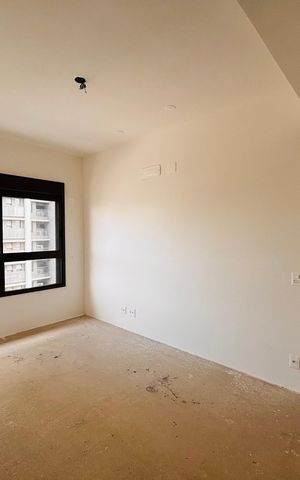 Apartamento à venda com 175m², 3 quartos e 3 vagas Apartamento à venda com 175m², 3 quartos e 3 vagasQuarto