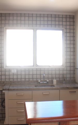 Apartamento à venda com 82m², 2 quartos e 1 vagaCozinha