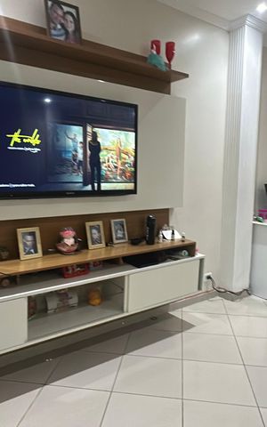 Casa de condomínio à venda com 209m², 3 quartos e 2 vagas Casa de condomínio à venda com 209m², 3 quartos e 2 vagasSala