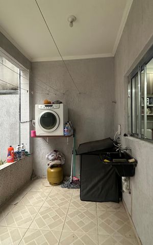 Casa de condomínio à venda com 209m², 3 quartos e 2 vagas Casa de condomínio à venda com 209m², 3 quartos e 2 vagasÁrea de Serviço