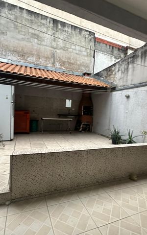 Casa de condomínio à venda com 209m², 3 quartos e 2 vagas Casa de condomínio à venda com 209m², 3 quartos e 2 vagasÁrea de Serviço