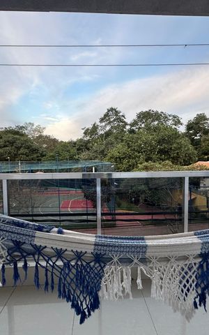 Casa de condomínio à venda com 209m², 3 quartos e 2 vagas Casa de condomínio à venda com 209m², 3 quartos e 2 vagasVaranda