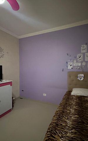 Casa de condomínio à venda com 209m², 3 quartos e 2 vagas Casa de condomínio à venda com 209m², 3 quartos e 2 vagasQuarto 1