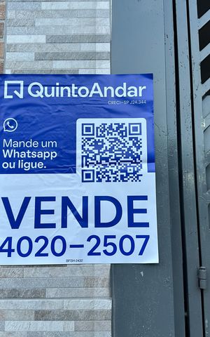 Casa de condomínio à venda com 209m², 3 quartos e 2 vagas Casa de condomínio à venda com 209m², 3 quartos e 2 vagasFachada