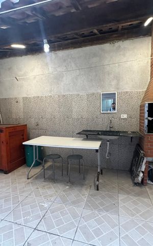 Casa de condomínio à venda com 209m², 3 quartos e 2 vagas Casa de condomínio à venda com 209m², 3 quartos e 2 vagasChurrasqueira