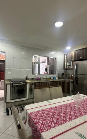 Casa de condomínio à venda com 209m², 3 quartos e 2 vagas Casa de condomínio à venda com 209m², 3 quartos e 2 vagasCozinha