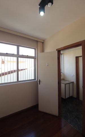 Apartamento para alugar com 95m², 3 quartos e 2 vagasQuarto de Serviço