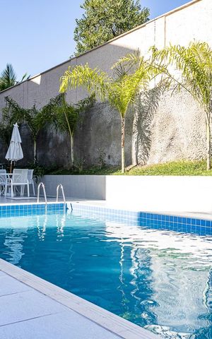 Apartamento à venda com 43m², 2 quartos e sem vagaÁrea comum - Piscina