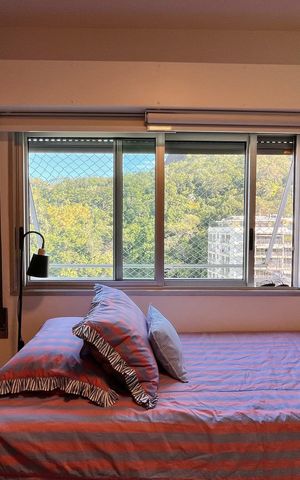 Apartamento à venda com 130m², 3 quartos e 2 vagas Apartamento à venda com 130m², 3 quartos e 2 vagasQuarto 2