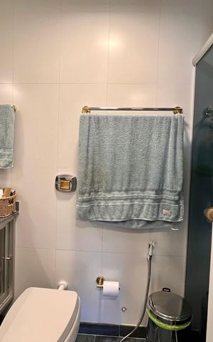 Apartamento à venda com 130m², 3 quartos e 2 vagas Apartamento à venda com 130m², 3 quartos e 2 vagasBanheiro social