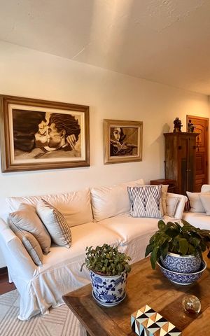Apartamento à venda com 130m², 3 quartos e 2 vagas Apartamento à venda com 130m², 3 quartos e 2 vagasSala