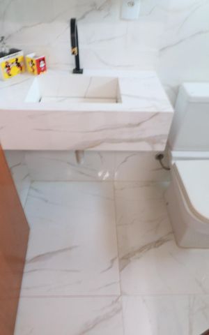 Casa para alugar com 140m², 3 quartos e 2 vagasBanheiro suite 1